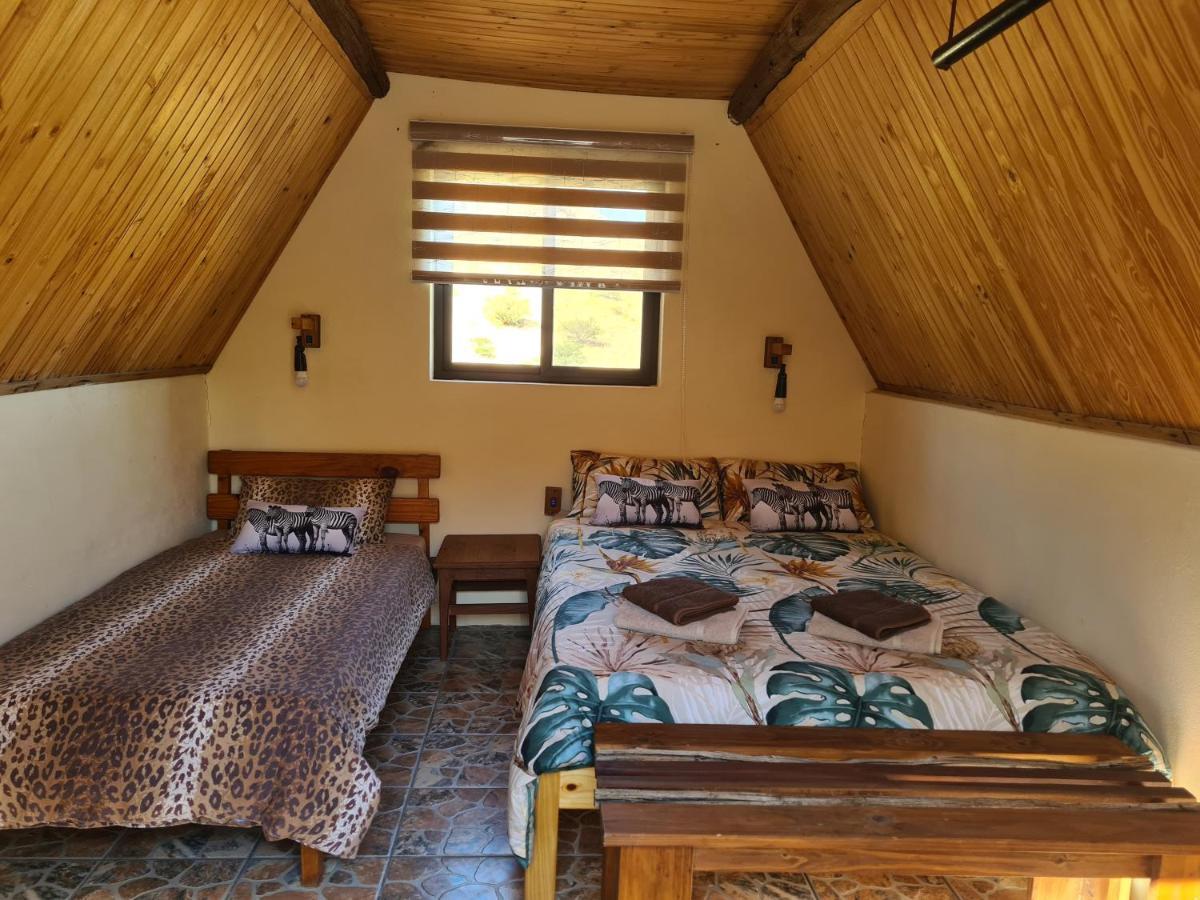 Rooiklip Camp Flintstone Appartement Buitenkant foto