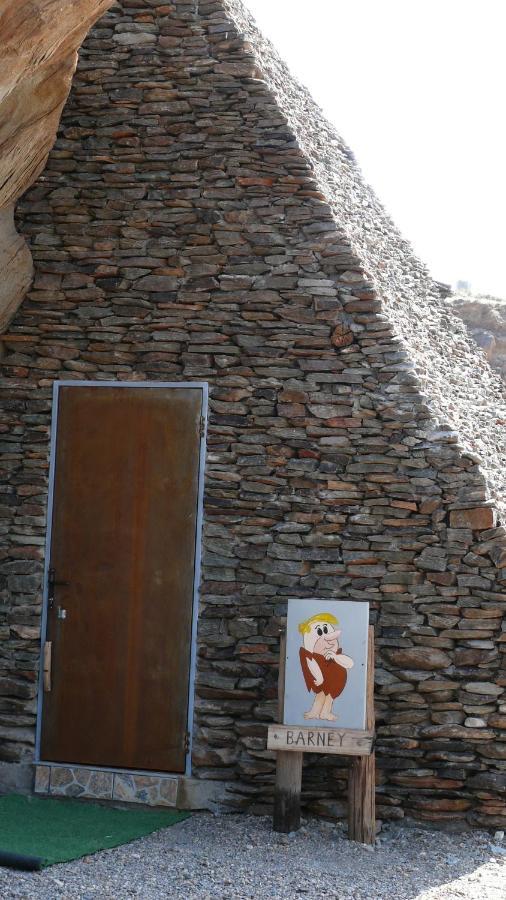 Rooiklip Camp Flintstone Appartement Buitenkant foto