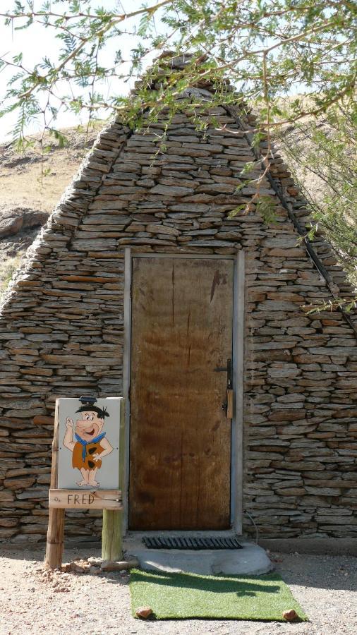 Rooiklip Camp Flintstone Appartement Buitenkant foto